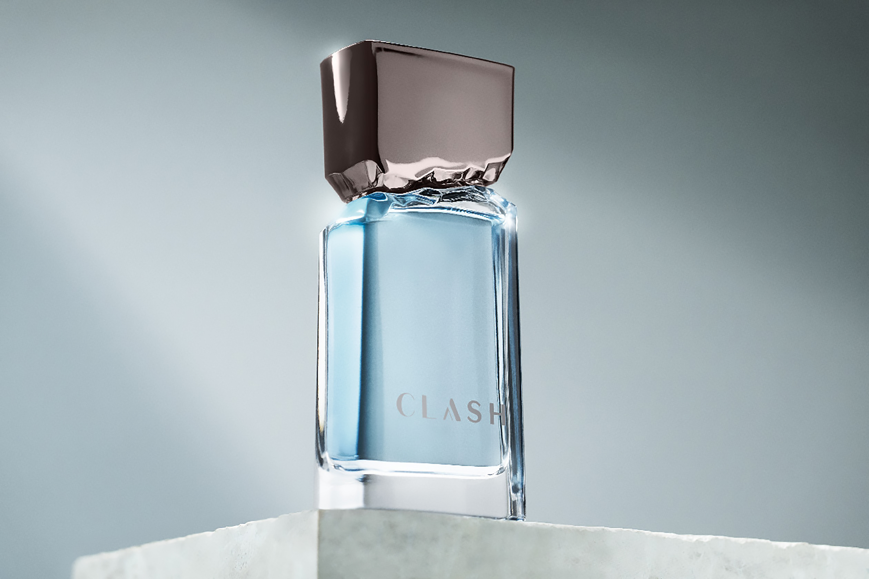 <span style = 'font-size:120%; font-weight: bold;'>Grupo Boticário</span><br>Embalagem e Mercado - Perfumes